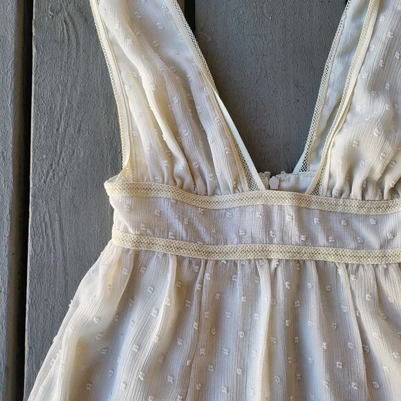 NBD Isaac Mini Dress Plunge Neck Swiss Dot Sleeveless Fit & Flare Cream Size XS - Picture 5 of 9